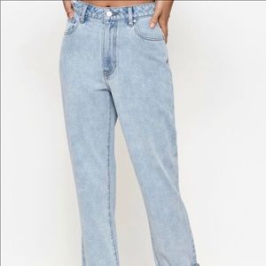 Pacsun light wash mom jeans